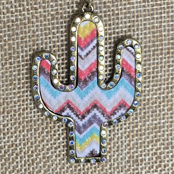 30-33" Adjustable Bronze Chevron 🌵 Cactus Necklace Multicolor - Picture 4 of 5